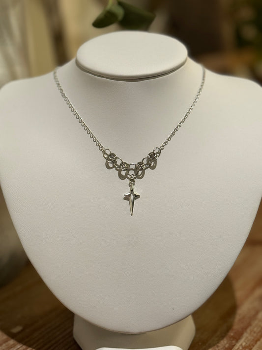 Silver Chainmail Twinkle Necklace